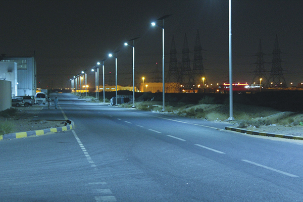 Sharjah Lights Up Street Lamps With Solar Power
